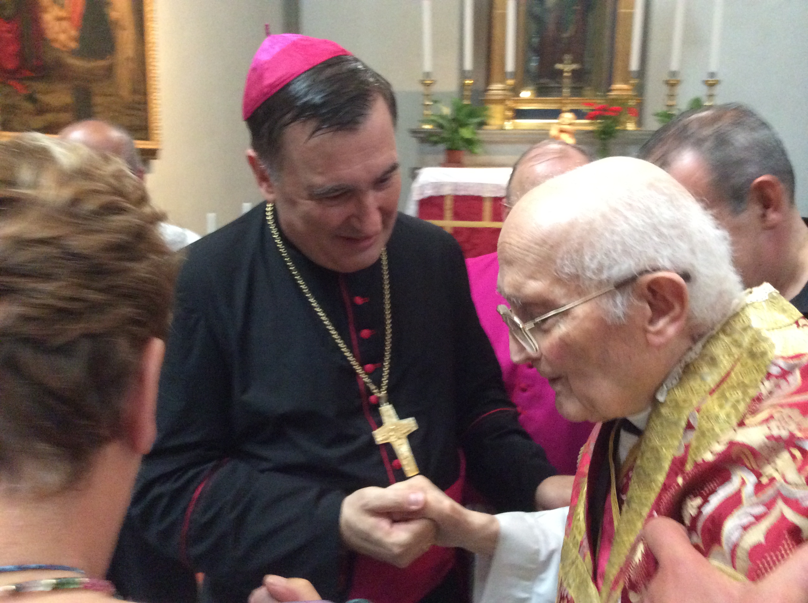 Vescovo Maniago con Mons Angiolo Livi  san lorenzo 2014 – foto giornalista Franco Mariani (5)