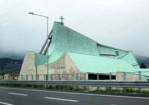 chiesa autostrada