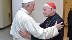 Papa Francesco con Cardinale Simoni