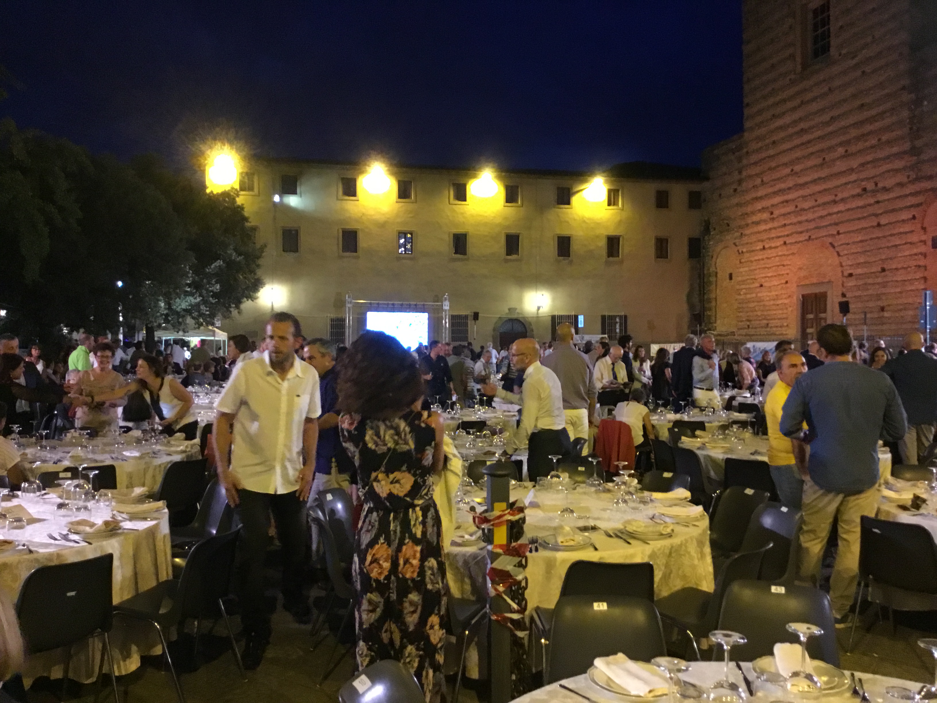 San Frediano a cena Torrino d’oro 2019 – Foto Giornalista Franco Mariani (8)