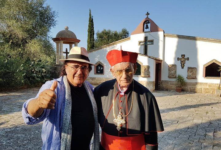 Cardinale Simoni con Al Bano